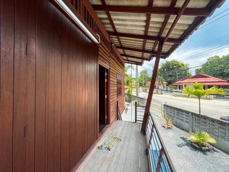 Minimalist style wooden house, 2 floors, usable area 84 sq m..