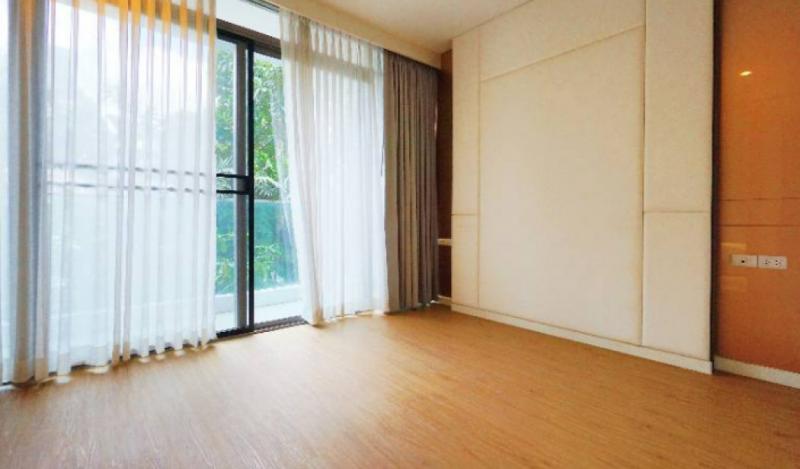 ขาย คอนโด Siamese สุรวงศ์ Duplex 155.68 ตรม. 3นอน ตกแต่ง built-in สวยหรู ใกล้ MRT สามย่าน 500 ม.