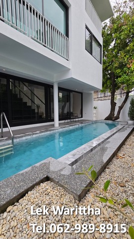 ขายบ้านเดี่ยว 3 ชั้น Pool Villa เลียบด่วนรามอินทรา  เนื้อที่ 72 ต.