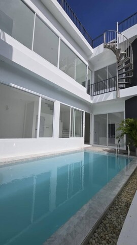 Brand New Sea View villa Ready for Sale.