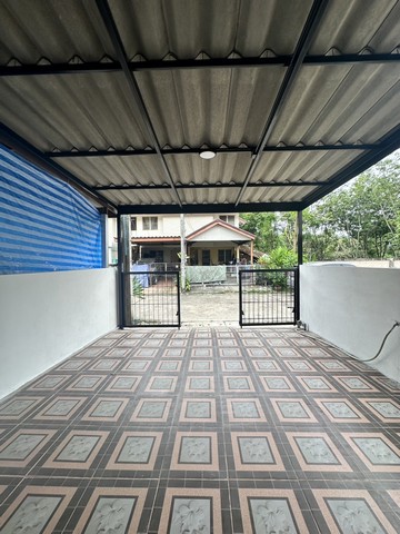 For Sales : Thalang, Ban Phon Housing Estate, 2 b 1 b.