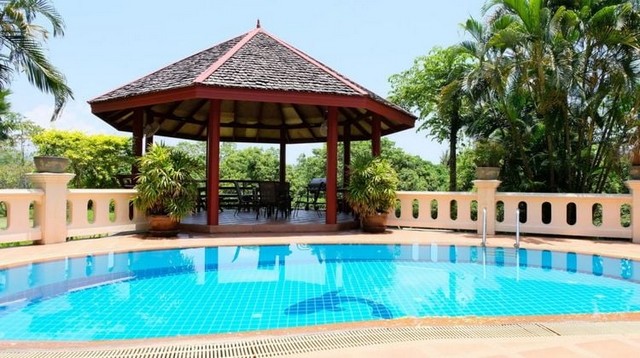 ขายบ้านเดี่ยว บ้าน Tropical Villa สารภี เชียงใหม่   .