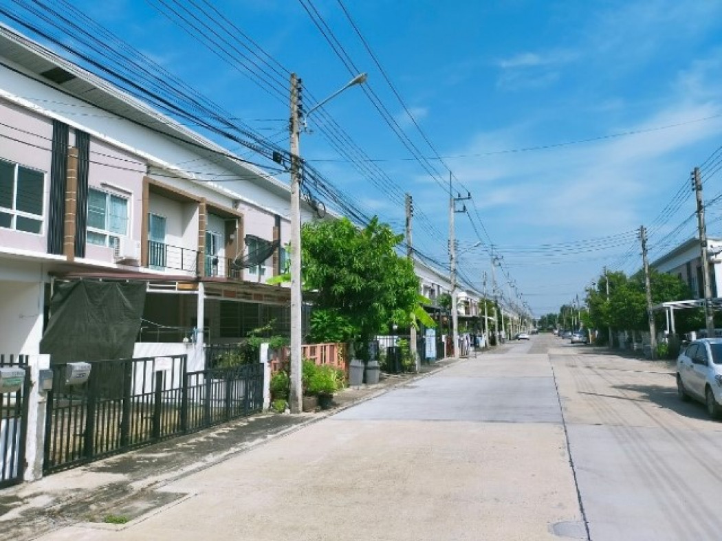 ขาย ทาวน์โฮม The Trust Townhome Rangsit-Klong 1 104 ตรม 26 ตรว