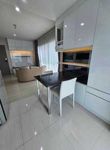 ขายLife Ratchadapisek 2Bed 2Bath  66 ตรม ชั้น 27 ตึก A    .