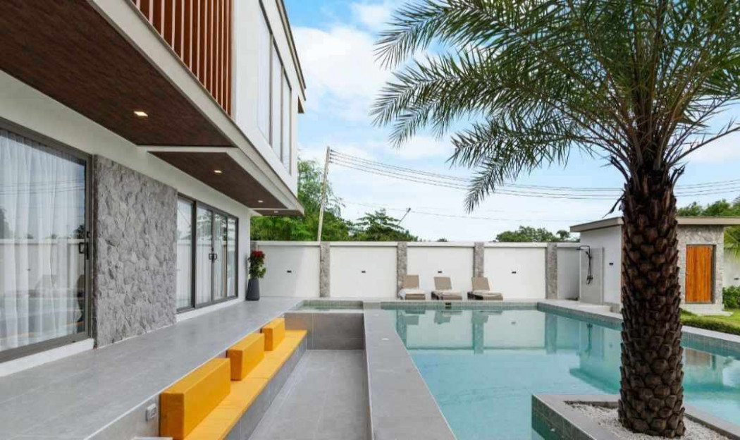 H434 ขาย บ้านเดี่ยว Pool Villa หรูหลังใหญ่ ห้วยใหญ่ 7 ห้องนอน 8 ห้องน้ำ