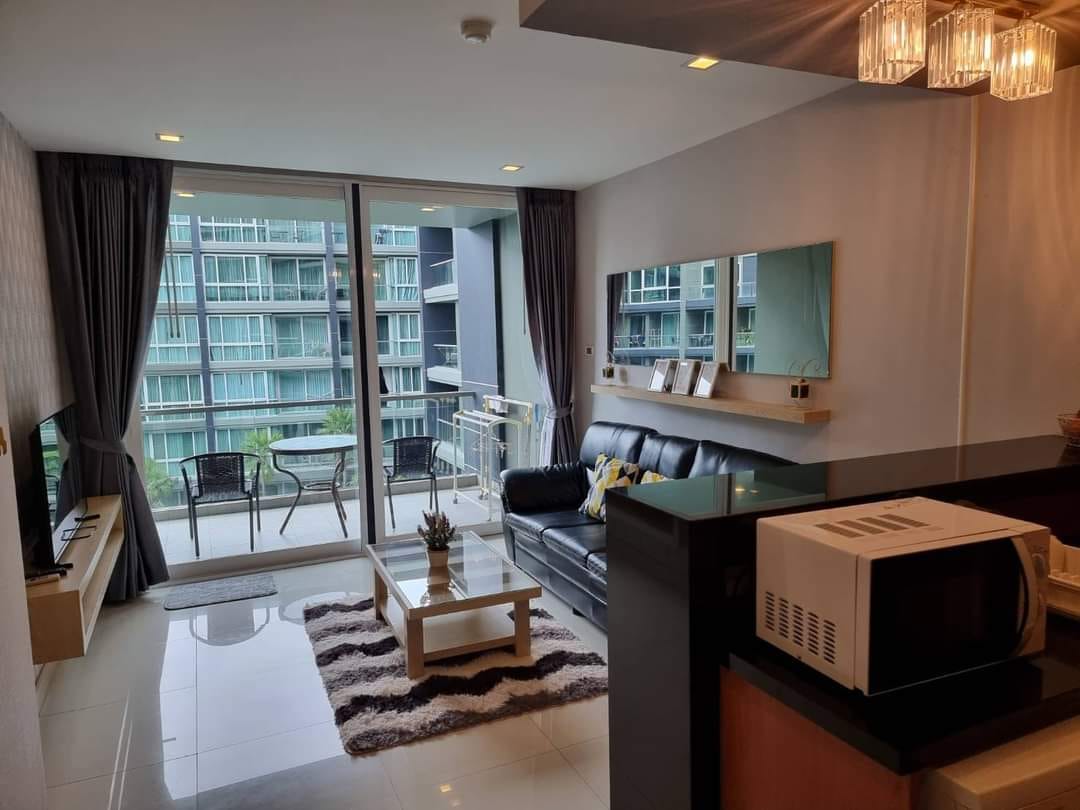 Apus Condo Pattaya ???????? ????Pattaya klang   .