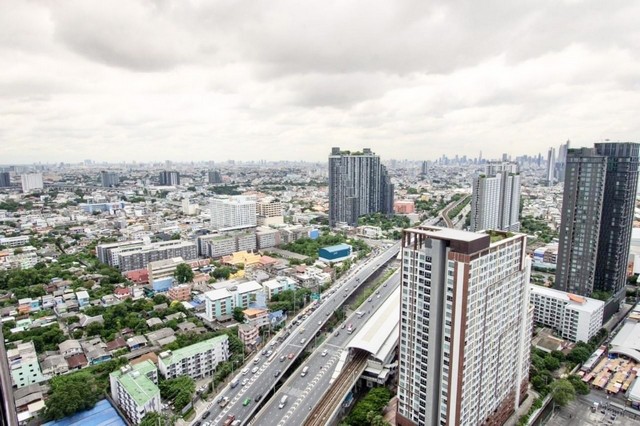 คอนโดติดรถไฟฟ้า Altitude Unicorn สาทร-ท่าพระ  Loft 2 ห้องนอน  .