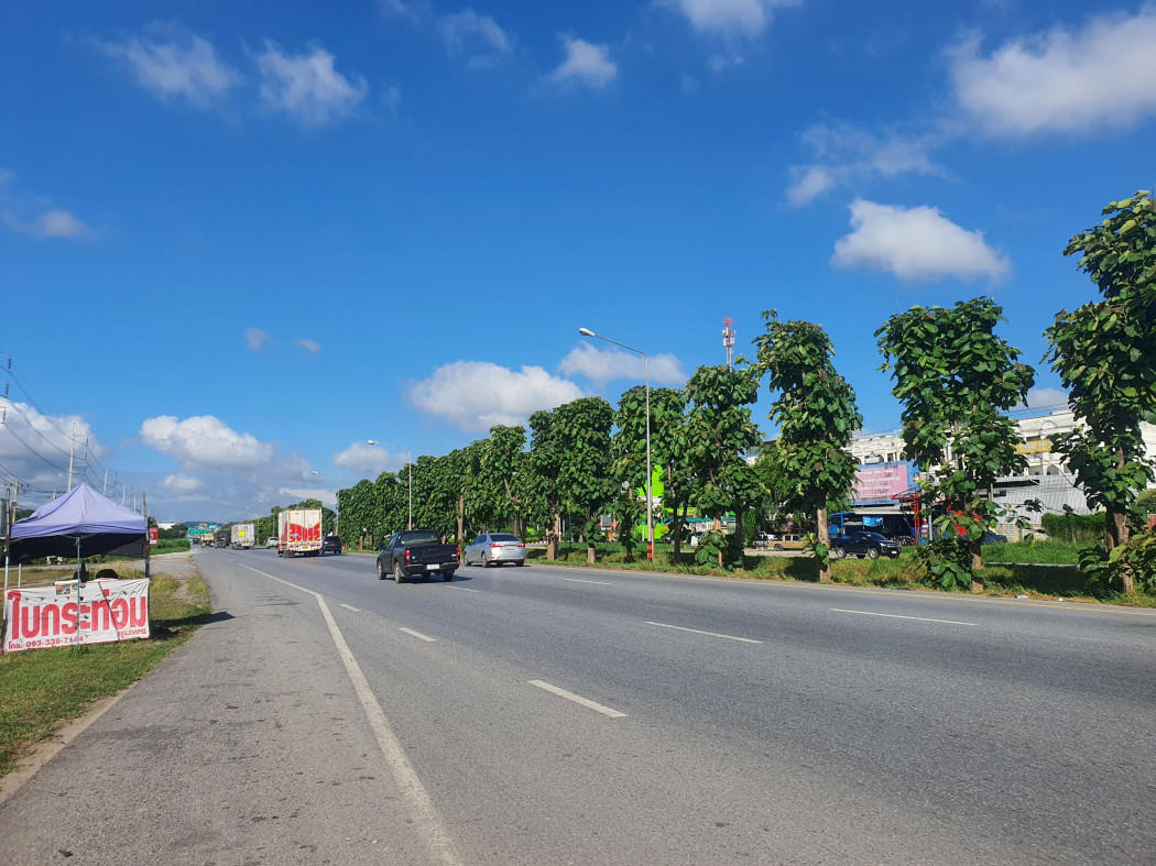 ขาย ที่ดิน ติดถนนมิตรภาพ เขาใหญ่ ต.​ขนงพระ​ อ.ปากช่อง 26 ไร่ เหมาะทำการค้า