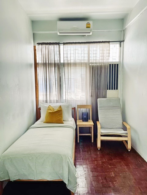 Hostel เกทเวย์ แอท บางซื่อ 1 กม.MRT บางโพ 900ม จัดเต็มเฟอร์ 2นอน   .