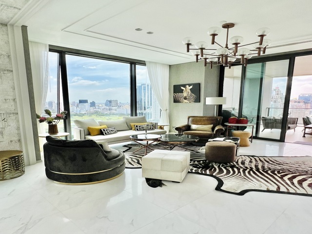 The Residences at Sindhorn Kempinski Hotel Bangkok for Rent  .