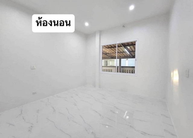 ขายบ้านเดี่ยวหมู่บ้านนวลผ่องอยุธยา รีโนเวทใหม่ทั้งหลังพร้อมเข้าอย  .