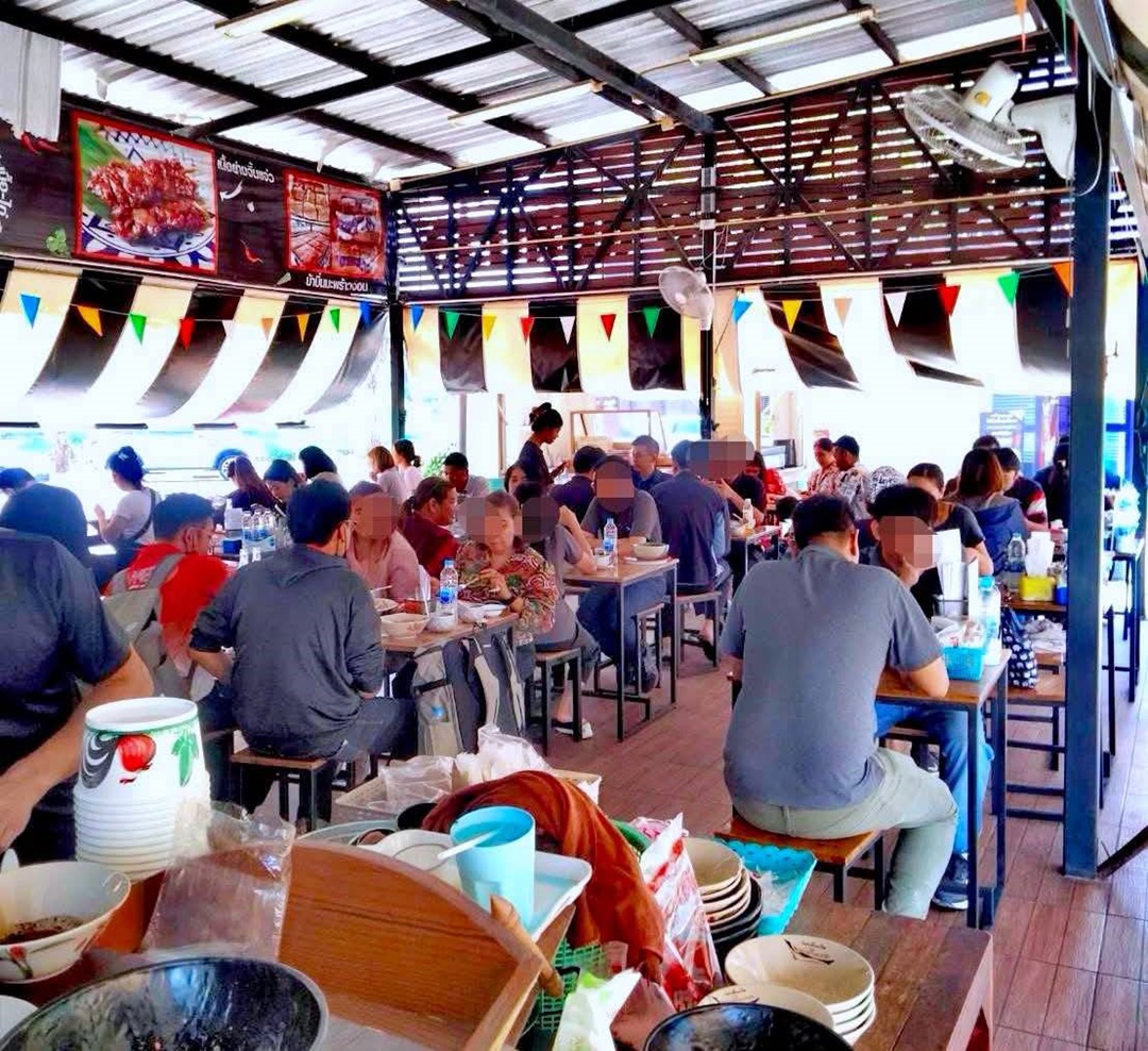 เซ้งด่วน ร้านก๋วยเตี๋ยวเรือ สาขาอุดมสุขวอล์ค ทำเลทอง  .