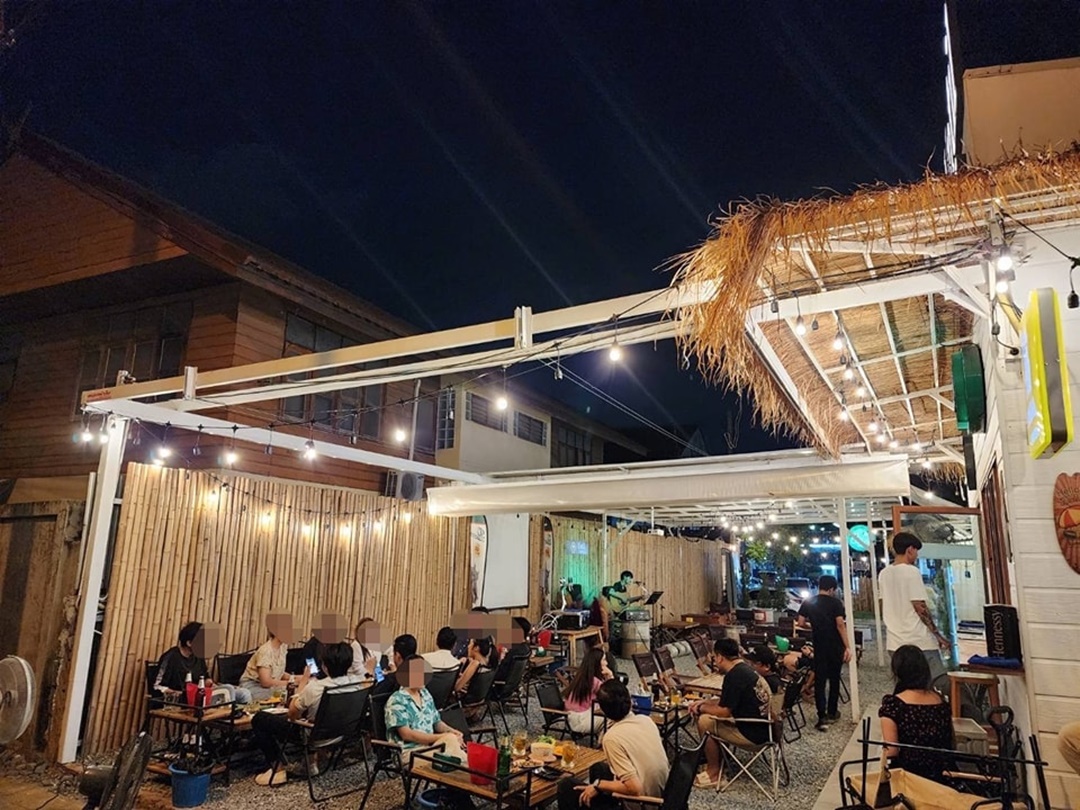 เซ้งร้านนั่งชิว-ดนตรีสด ย่านนวมินทร์  คลองกุ่ม บรรยากาศชิว   .