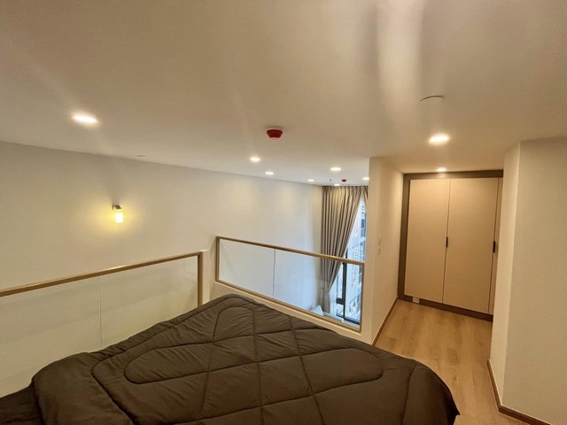 Life Rama 4 - Asoke  Duplex 40sqm พร้อมเข้าอยู่   .