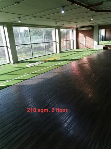 Space for rent as office, gym, ให้เช่าพื้นที่ ห้องฟิตเนส 210 sqm  .