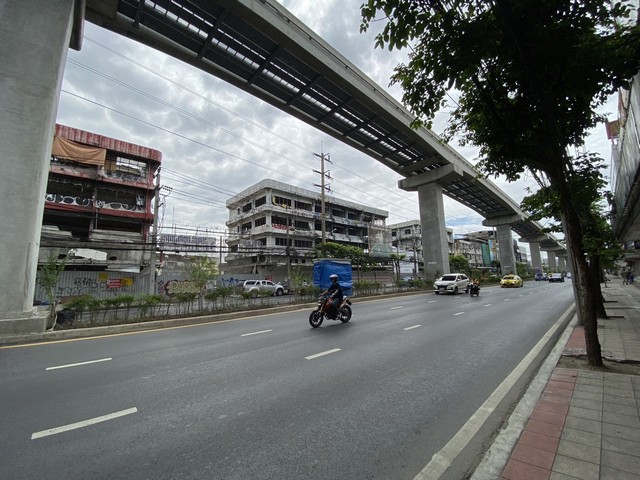 ขายที่ดินถมแล้ว ซ.ลาดพร้าว 60 (รถไฟฟ้าสายสีเหลือง-โชคชัย 4) 200 ต  .