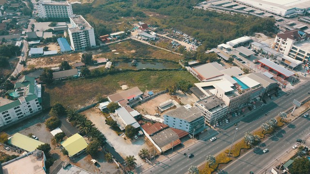 สุดยอดทำเล ที่ดินพัทยา ติดถนนสุขุมวิท ใกล้หาดจอมเทียน  .