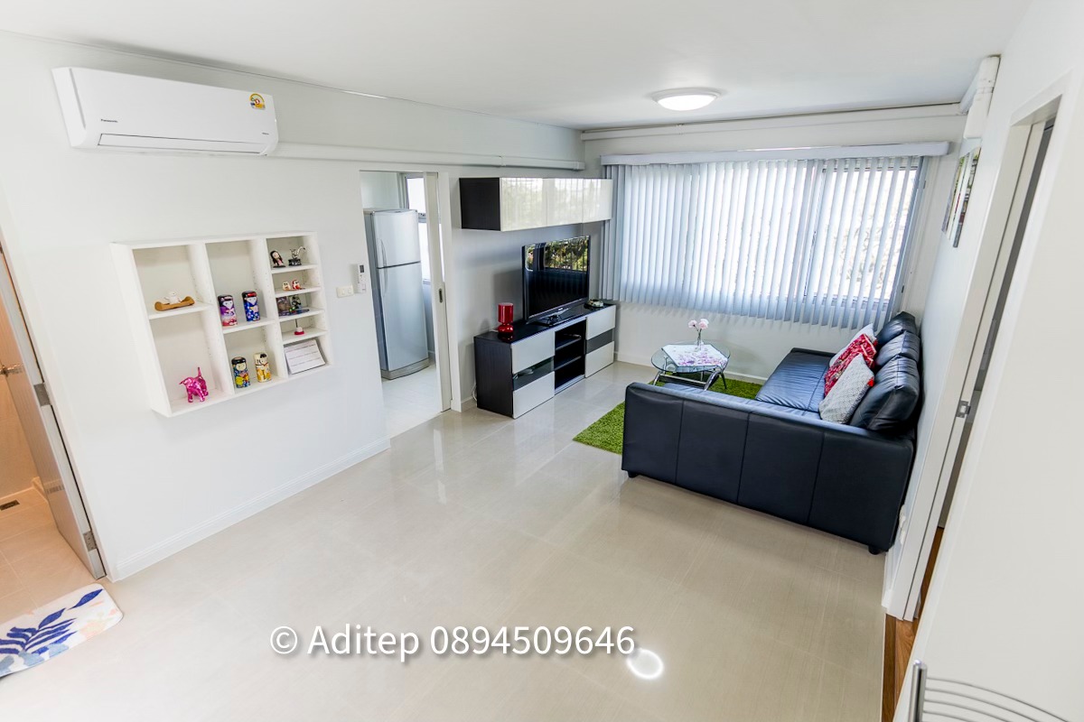 ขายคอนโดใกล้ BTS ทองหล่อ 300 ม. Condo One Thonglor Station   .