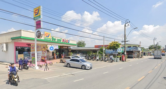 ตลาดยิ่งเจริญ  BTSสะพานใหม่1.66กม. ให้เช่าร้าน 1 ชั้น  30 ตร.วา.  .