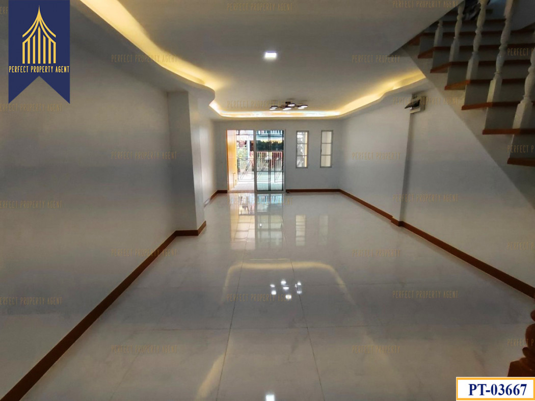 ขายบ้านทาวน์เฮ้าส์ ลีลา 2 รามคําแหง นิมิตรใหม่ มีนบุรี กรุงเทพฯ