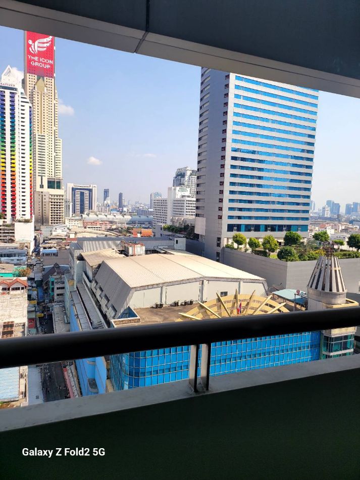 ขาย คอนโด The Plattinum fashion mall condominium  44.81 ตรม. Studio room 1 bath 1 living 1 balcony 1 parking space