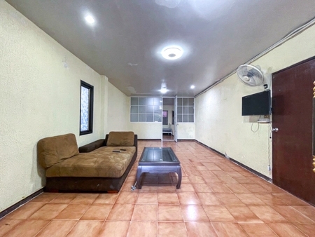 1 bedroom apartment near Central #available for rent.