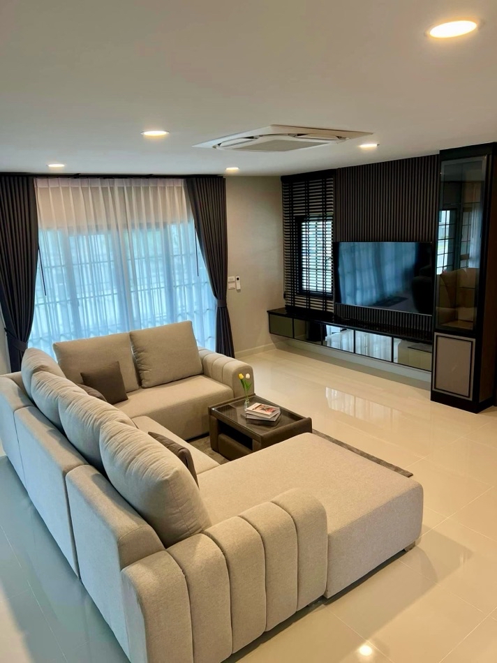 PN1340 ให้เช่า บ้านเดี่ยว เซนโทร บางนา กม.7 บ้านใหม่ไม่เคยเข้าอยู่ Fully furnished ใกล้เมกะบางนา 5นาที เลี้ยงสัตว์ได้