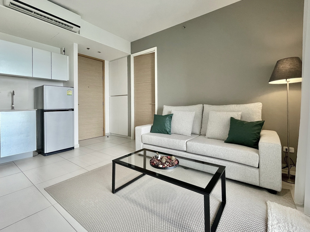 ST12434 - The Lofts Ekkamai - 45 sqm  - BTS Ekkamai - BTS PhraKhanong - Sukhumvit Hospital