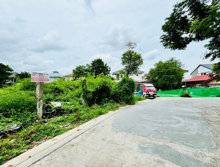 ที่ดินเปล่า บางเขน  เมืองนนทบุรี  นนทบุรี.