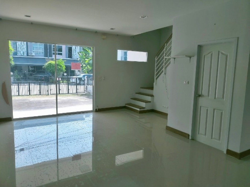 ขาย ทาวน์โฮม The Trust Townhome Rangsit-Klong 1 104 ตรม 26 ตรว