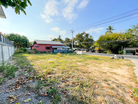 Rental Opportunity: 94 sq.wah Plot in  Bophut, Near Chaweng Beach  .