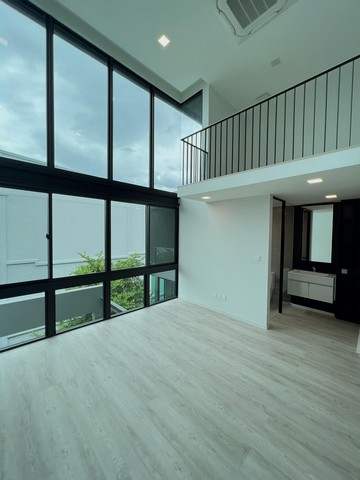 House for rent at Vive Krungthep Krita  .