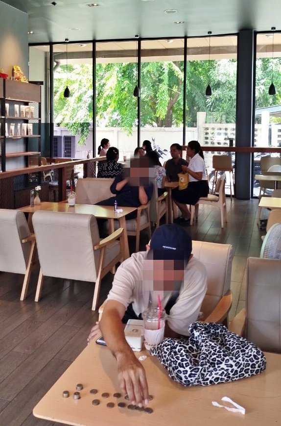 เซ้งร้านกาแฟ อินทนิล สาขาแมเนอร์อเวนิว สนามบินน้ำ มีที่จอดรถ  .