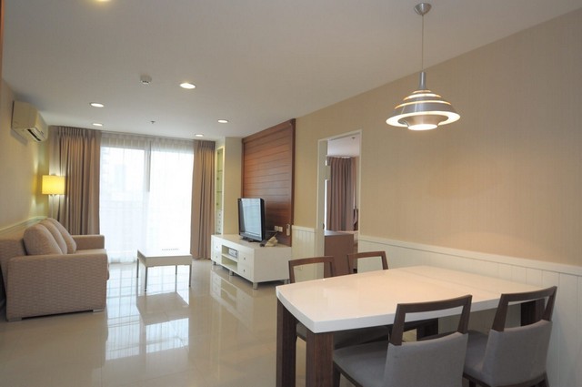 ขายคอนโด Serene Place Sukhumvit 24 ขนาด 78 ตรม ชั้น7  .