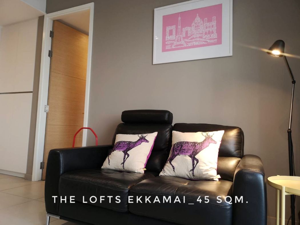 ให้เช่า คอนโด 1 ห้องนอน วิวสวย ห้องสวย The Lofts เอกมัย (เดอะ ลอฟท์ เอกมัย) 45 ตรม. ใกล้BTS เอกมัย ทองหล่อ พร้อมพงศ์