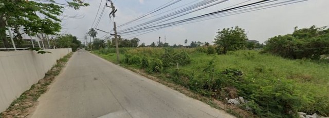 ขายที่ดิน ติดถนนพุทธมณฑลสาย 7 ใกล้เซ็นทรัล นครปฐม .