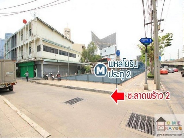 ให้เช่าอาคาร 3 ชั้น 2 คูหา 580 ตรม. ลาดพร้าว2 ตรงข้าม Union Mall  .