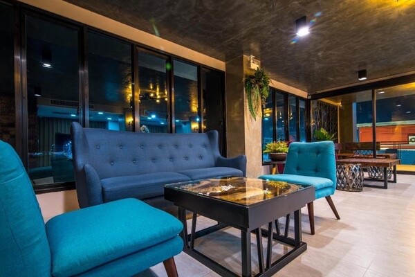  ขายกิจการ โรงแรมเดอ วี ลอฟ โคราช De v loft hotel korat ทำเลทอง  .