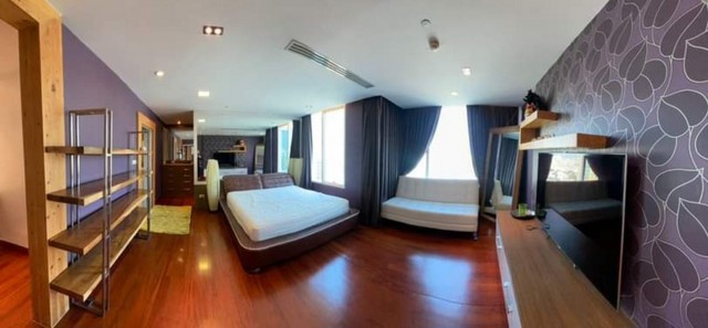 3 Bedrooms Penthouse for Rent at Wind Sukhumvit 23  .