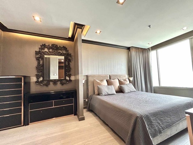 บ้านสิริสุขุมวิท13  Baan Siri Sukhumvit 13 ใกล้ BTS นานา 3นอน 3น้  .