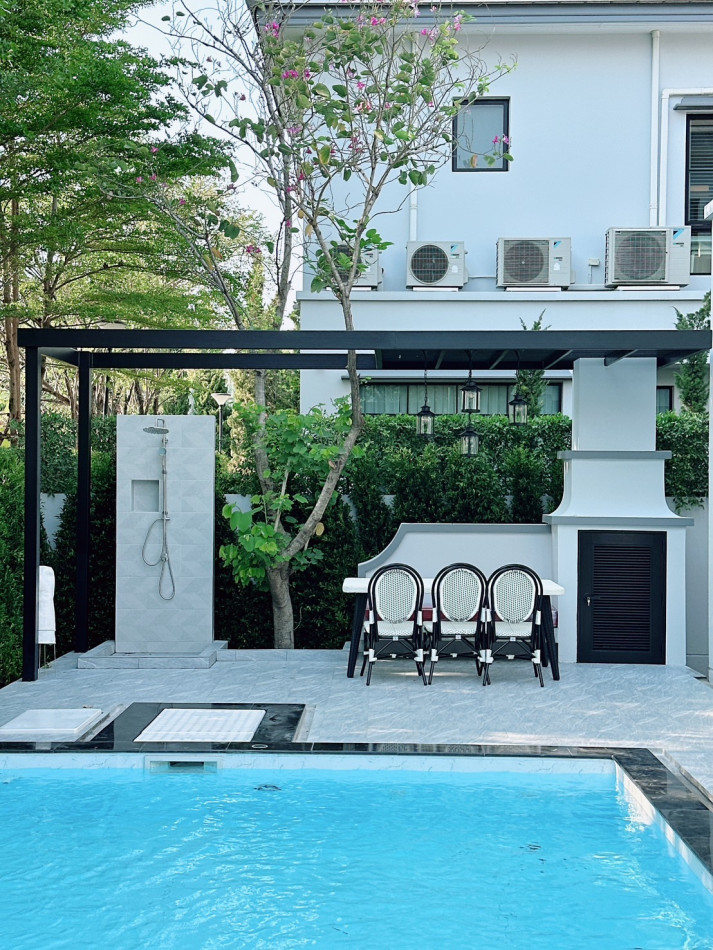 ขาย-ให้เช่า Pool Villa นันทวัน พระราม9 กรุงเทพกรีฑาตัดใหม่ 5 นอน แปลงมุม: aa00000600640