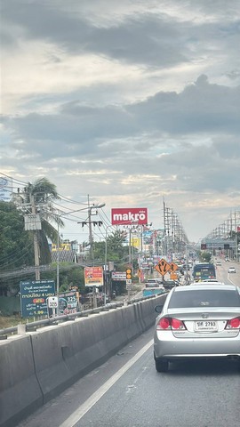 ขายที่ดินติดถนนไทรน้อย ต้นซอย อำเภอบางบัวทอง จังหวัดนนทบุรี  .