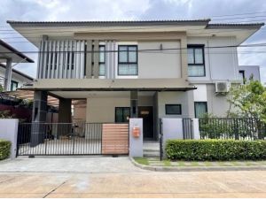 ขาย บ้านเดี่ยว หลังใหญ่ ราคาถูก Zerene Petchkasem-Phutthamonthon Sai 3 200 ตรม 83.4 ตรว ห้องเยอะเป็นสัดส่วน