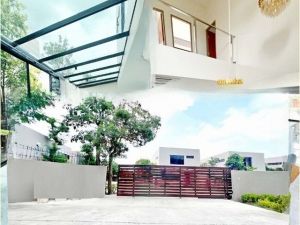 เฟอร์หรูครบ 80ตรว.ให้เช่าคฤหาสน์ glass roof 300ตรม.3-4นอน ลาดกระ  .