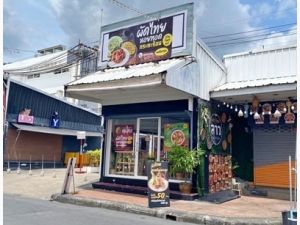 เซ้งร้านอาหาร ใน ตลาดตะวันนา บางกะปิ ติดTheMall เพียง 250000 บ .