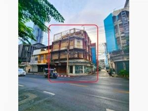  โรบินสัน บางรัก BTSสะพานตากสิน 375ม. ให้เช่าอาคารพาณิชย์ 4 ชั้น   .