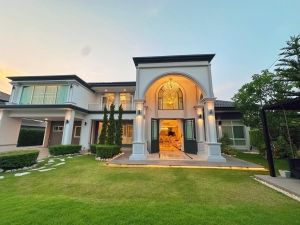 ขาย Luxury house วิวภูเขา  โครงการมัณฑนาซีรีนเลค เชียงใหม่  .