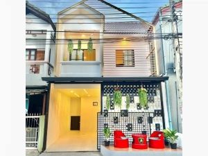 ขาย ทาวน์โฮม หมู่บ้านอมรพันธ์ 90 ตรม. 17.4 ตร.วา บ้านสวยทำเลดี Renovate เรียบร้อยพร้อมยื่นBank