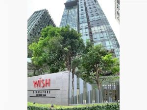 ขายคอนโดลิฟส่วนตัว Wish signature Condo 35 ตรม วิวใบหยก Lift ส่วนตัว โทร 081-733-8568