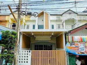 ม.ทวีทอง 5 บ้านรีโนเวทใหม่ทั้งหลัง พร้อมอยู่  .